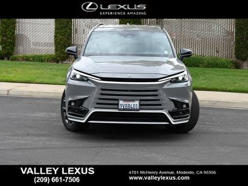 Used 2025 Lexus TX 500h AWD image 2