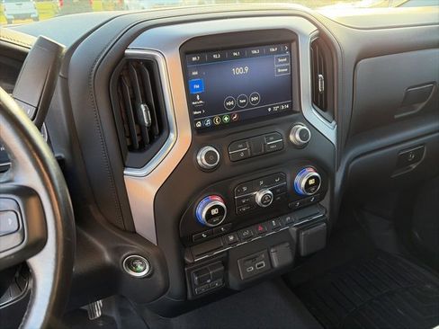 Used 2022 GMC Sierra 2500 SLE w/ SLE Value Package; image 20
