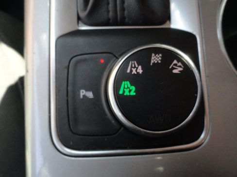 Used 2020 Chevrolet Blazer LT AWD/4WD image 18