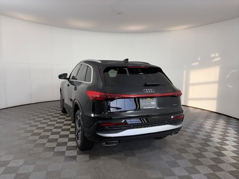 Used 2025 Audi Q5 Premium Plus w/ Premium Plus image 8