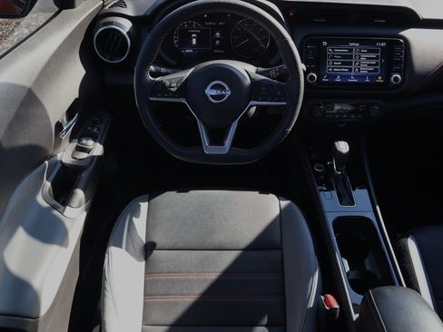 Used 2023 Nissan Kicks SR w/ SR Premium Package image 11