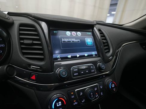Used 2014 Chevrolet Impala LT FWD image 6