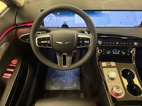 New 2026 Genesis GV70 2.5T AWD/4WD image 14
