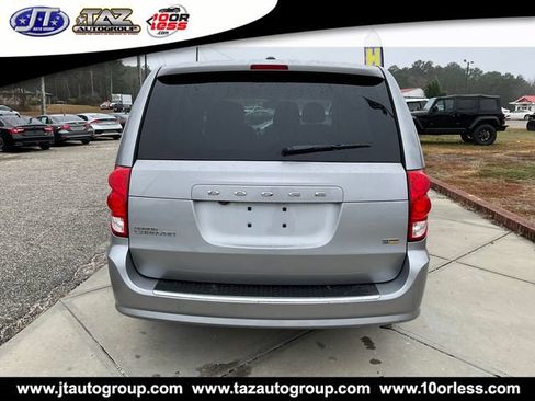 Used 2018 Dodge Grand Caravan SE w/ UConnect Hands-Free Group FWD image 6