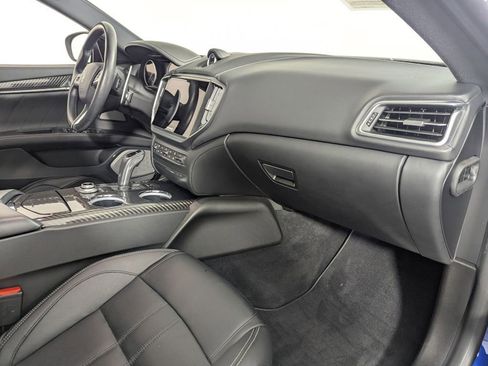 Used 2021 Maserati Ghibli S GranSport Q4 image 37