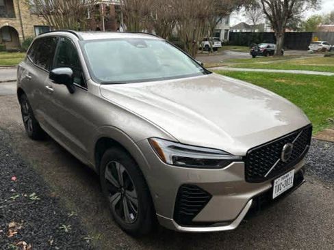 Used 2024 Volvo XC60 T8 Plus w/ Protection Package Premier image 9