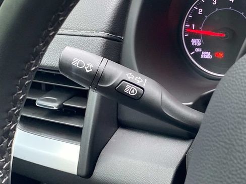 Used 2023 GMC Terrain SLT w/ Infotainment Package II AWD/4WD image 23