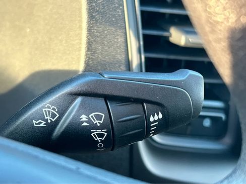 New 2025 Ford Transit 250 148 Medium Roof w/ Load Area Protection Package image 24