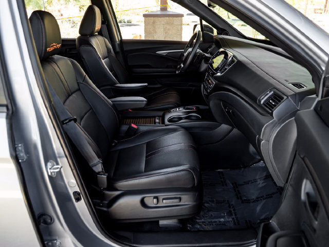 Used 2022 Honda Passport TrailSport image 36
