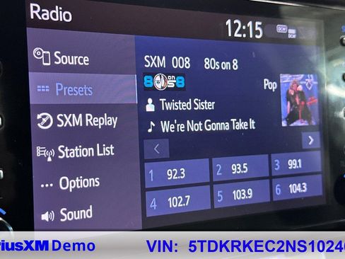 Used 2022 Toyota Sienna LE image 29