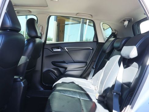 Used 2019 Honda Fit EX-L image 30