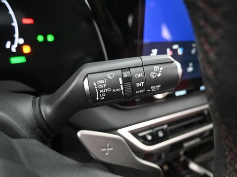 Used 2023 Lexus RX 500h F Sport image 20