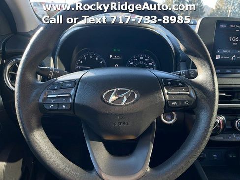 Used 2023 Hyundai Kona SEL image 12