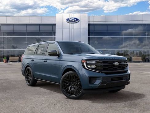 New 2027 Ford Expedition Platinum w/ Stealth Performance Package AWD/4WD image 4