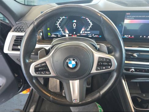 Used 2025 BMW X6 xDrive40i image 11