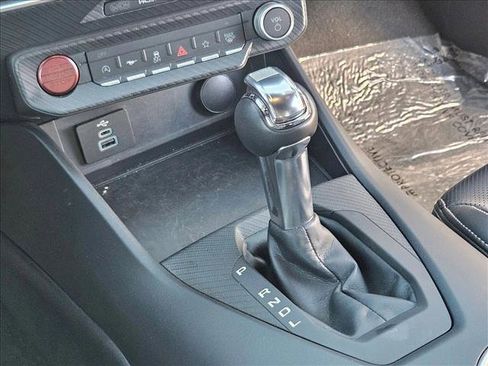 Used 2025 Ford Mustang Premium image 13