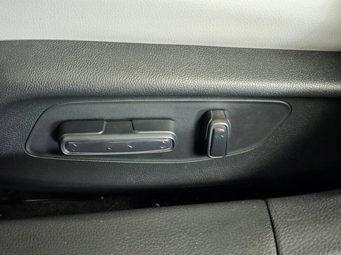 Used 2025 Honda Civic Sport image 14
