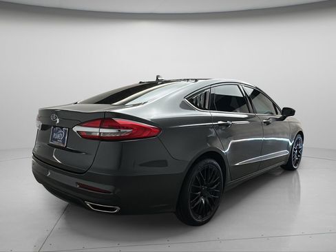 Used 2020 Ford Fusion SE AWD/4WD image 7