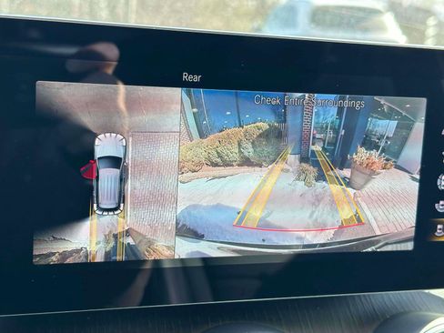 Certified 2022 Mercedes-Benz GLC 300 4MATIC image 29