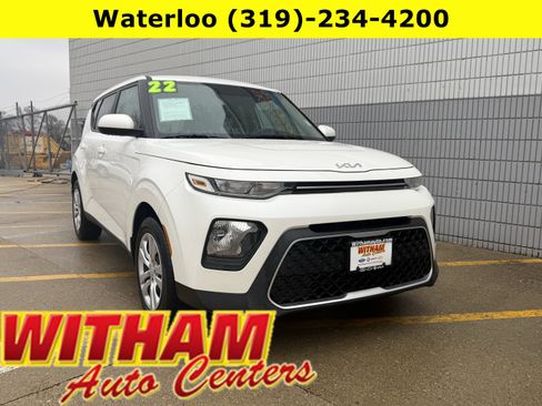 Used 2022 Kia Soul LX FWD image 1