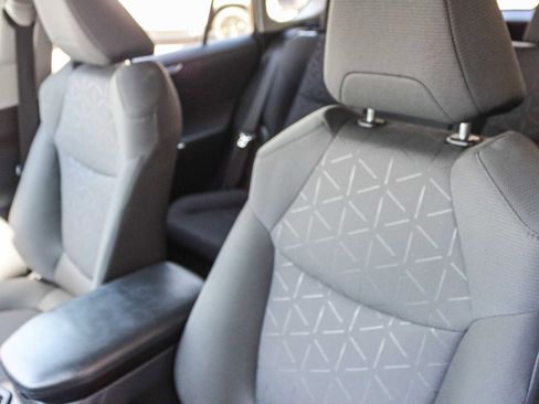 Used 2024 Toyota RAV4 XLE image 31