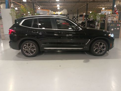Used 2023 BMW X3 xDrive30i w/ Convenience Package w/ZPA AWD/4WD image 8
