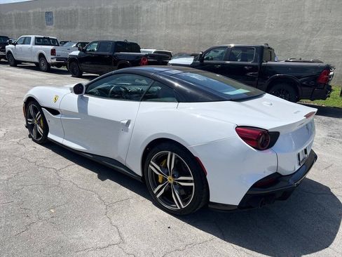 Used 2023 Ferrari Portofino M RWD image 7