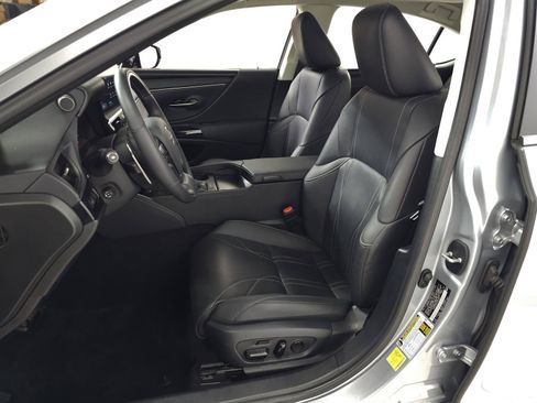 Used 2023 Lexus ES 350 w/ Accessory Package (Z2) FWD image 15