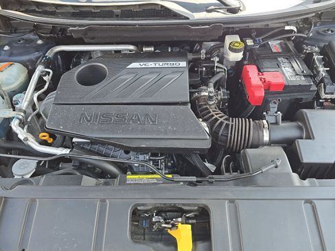 Used 2023 Nissan Rogue SV AWD/4WD image 18