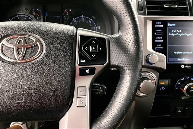Used 2024 Toyota 4Runner SR5 AWD/4WD image 26