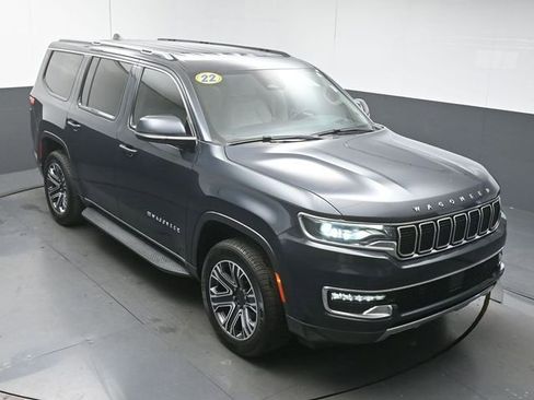 Used 2022 Jeep Wagoneer Series III w/ Flexible Seating Group image 42