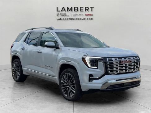 New 2026 GMC Terrain Denali w/ LPO, Floor Liner Package image 7