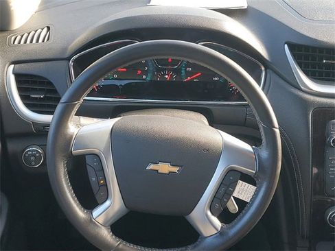 Certified 2016 Chevrolet Traverse LT image 12