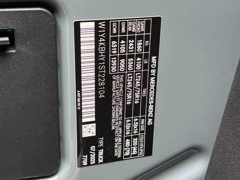 New 2025 Mercedes-Benz Sprinter 2500 image 23