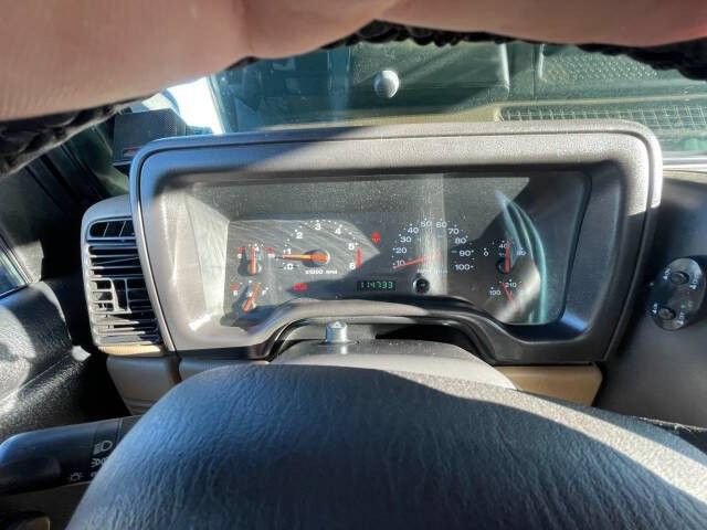 Used 2002 Jeep Wrangler X AWD/4WD image 18