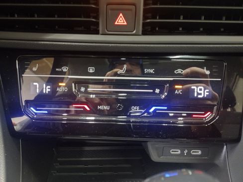 New 2026 Volkswagen Jetta SE image 28