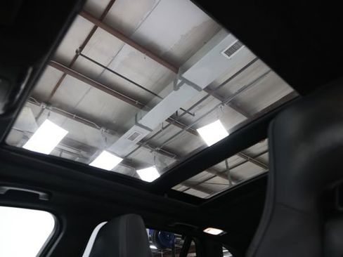 Used 2018 BMW X5 M AWD/4WD image 24