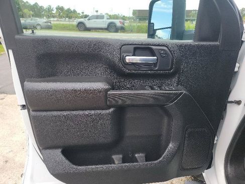 Used 2021 Chevrolet Silverado 2500 W/T w/ WT Fleet Convenience Package AWD/4WD image 10