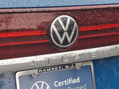 Certified 2025 Volkswagen Atlas SE w/ Panoramic Sunroof Package AWD/4WD image 31