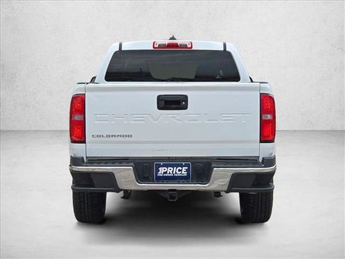 Used 2022 Chevrolet Colorado W/T w/ WT Convenience Package RWD image 6