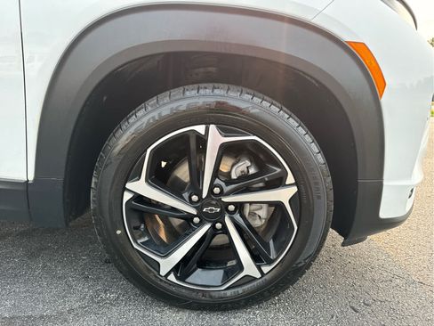 Used 2023 Chevrolet TrailBlazer RS w/ Convenience Package FWD image 25