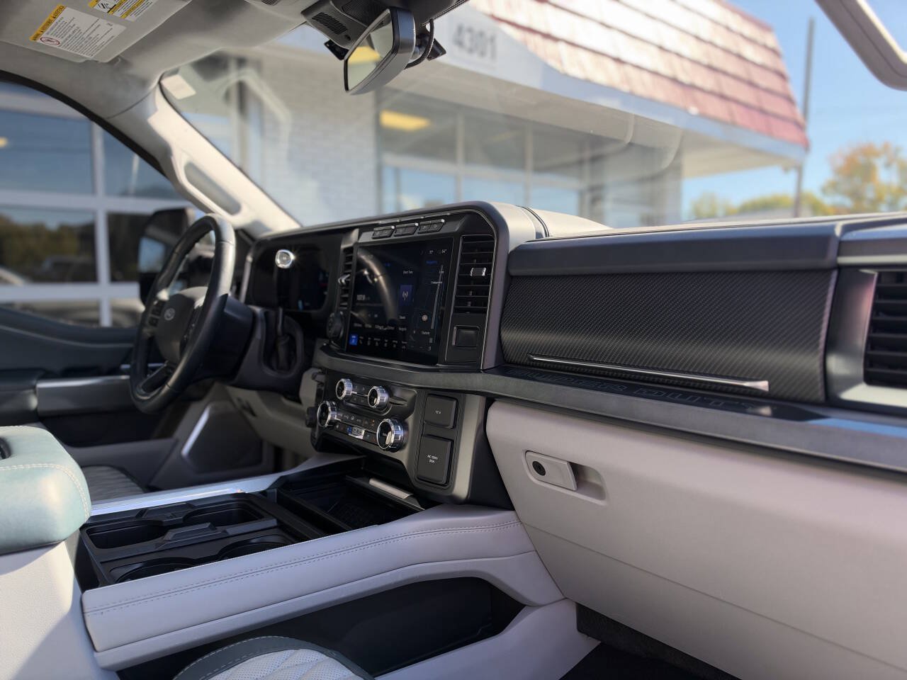 Used 2024 Ford F350 Limited w/ FX4 Off-Road Package AWD/4WD image 44