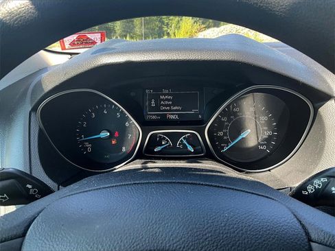 Used 2017 Ford Focus SE image 18