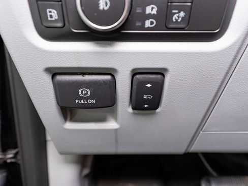Used 2021 Ford F150 Limited AWD/4WD image 42