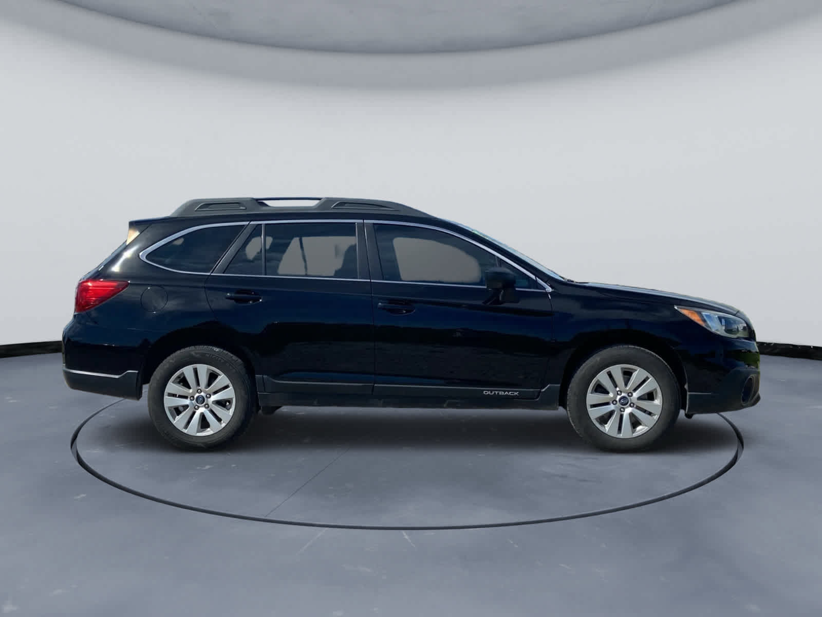 Used 2017 Subaru Outback 2.5i AWD/4WD image 4