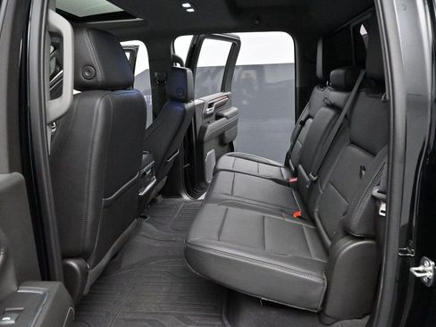 Used 2024 GMC Sierra 3500 Denali w/ Denali Reserve Package AWD/4WD image 30