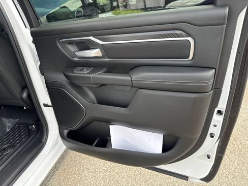 New 2026 RAM 1500 Big Horn AWD/4WD image 25