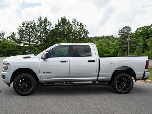 Used 2026 RAM 2500 Big Horn AWD/4WD image 5