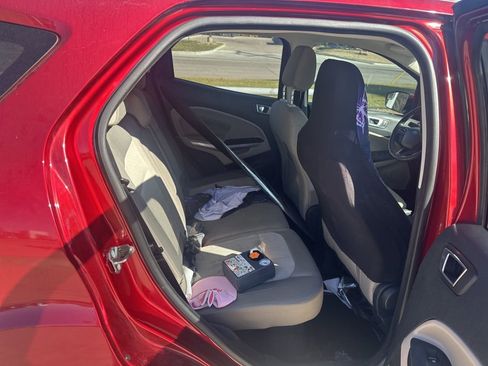 Used 2018 Ford EcoSport SE image 7