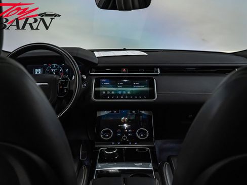 Used 2018 Land Rover Range Rover Velar R-Dynamic HSE image 48